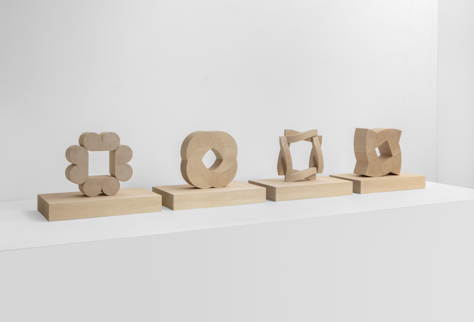 Paul de Monchaux, Roll, 2020