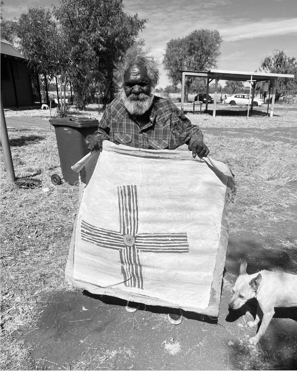 Motorbike Paddy Ngale, Artist working in Utopia, 2024