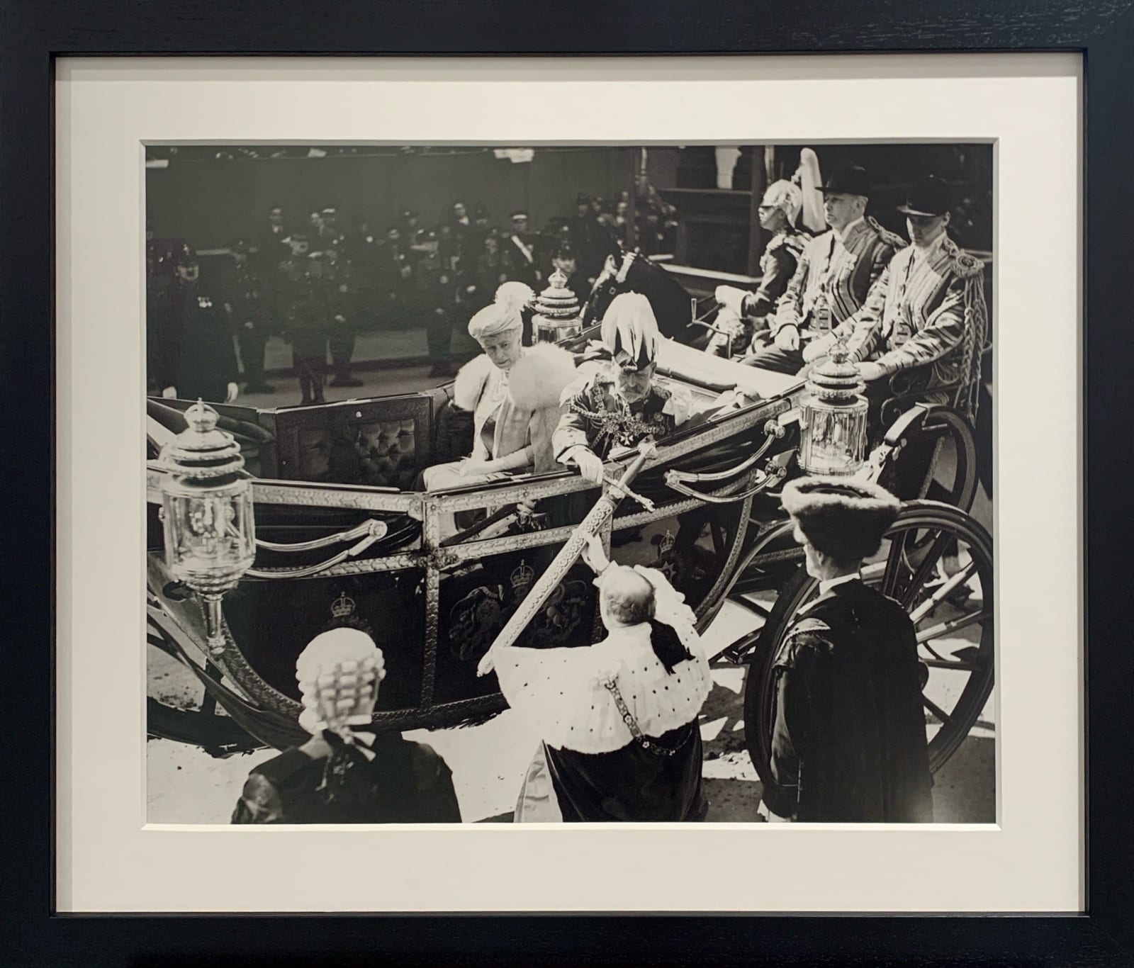W. Jones, Handing Over the Sword (Temple), 1935