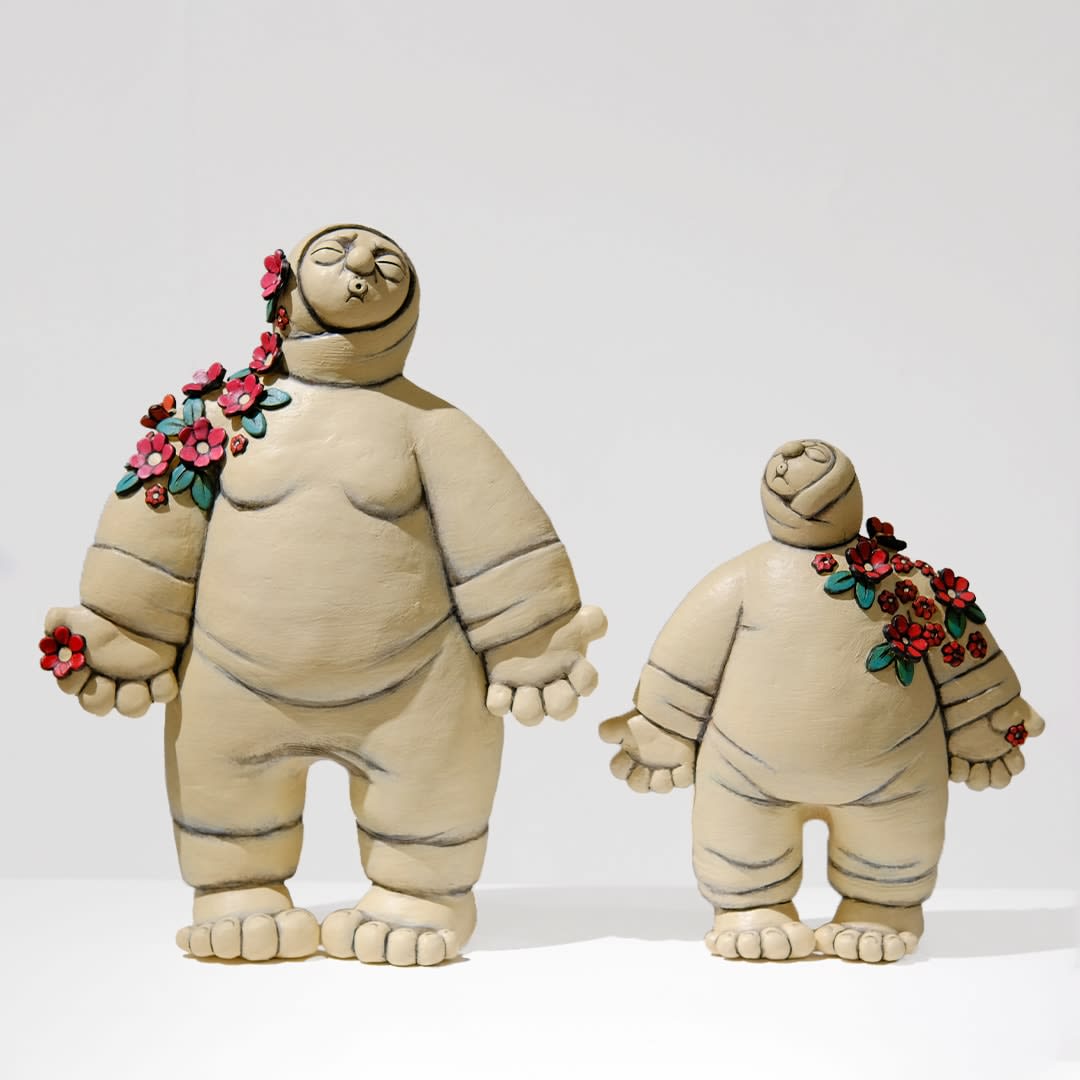 Lesley Anne Whitham, Flowers For You, 2024