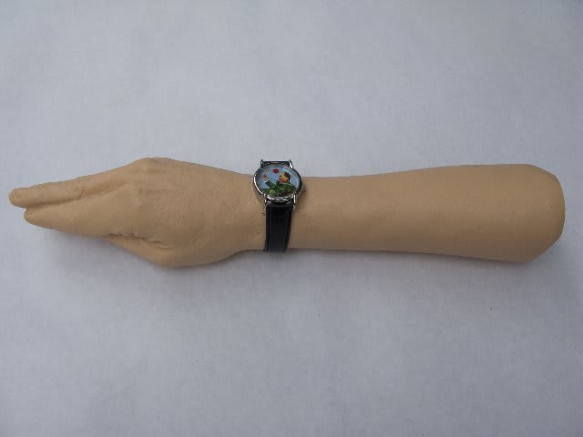 Claire Fontaine, Первый / Fist, 2009