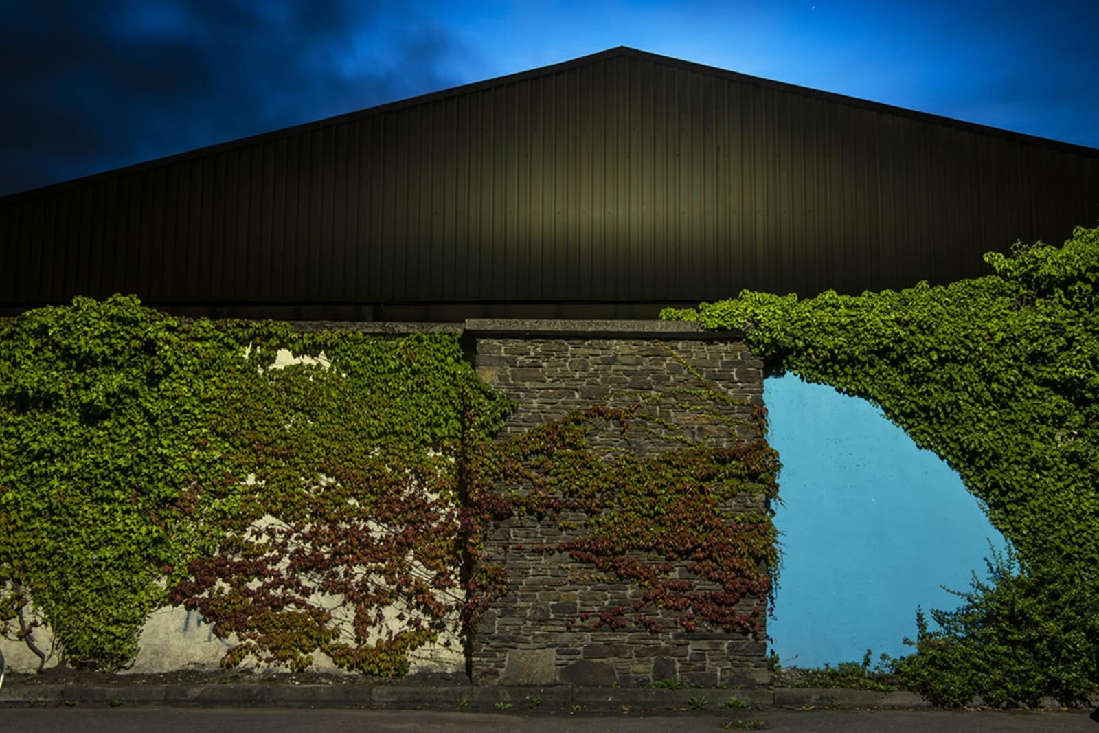Mark McGranaghan, Dock Wall