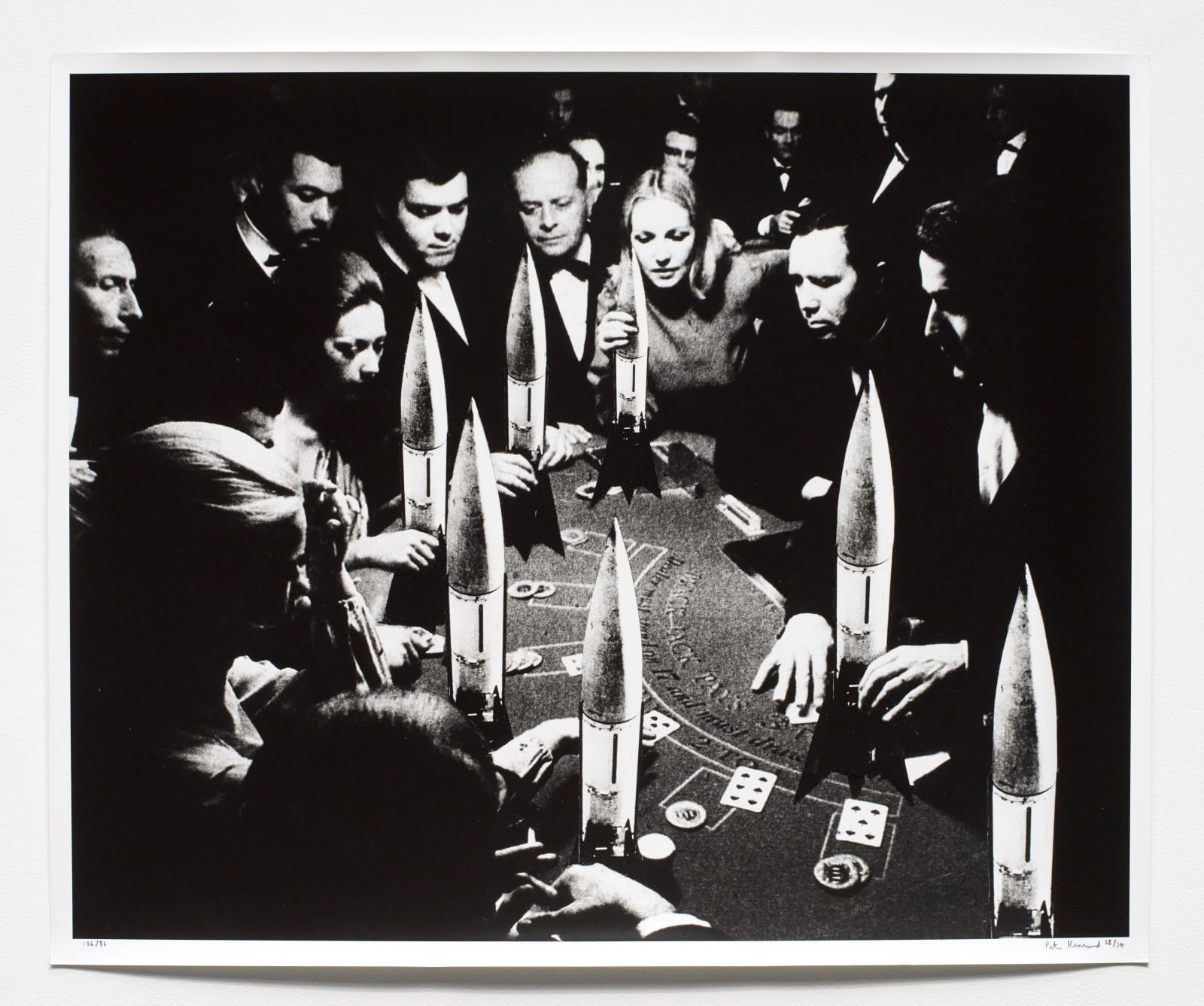Peter KENNARD, The Gamble, 1986