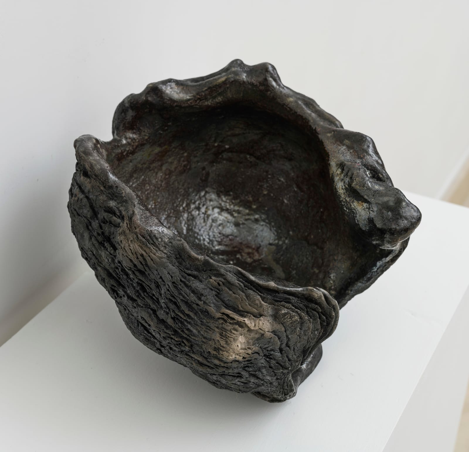 Cleo FARISELLI, Senza titolo (volto grotta) - Untitled (Grotto Face), 2024