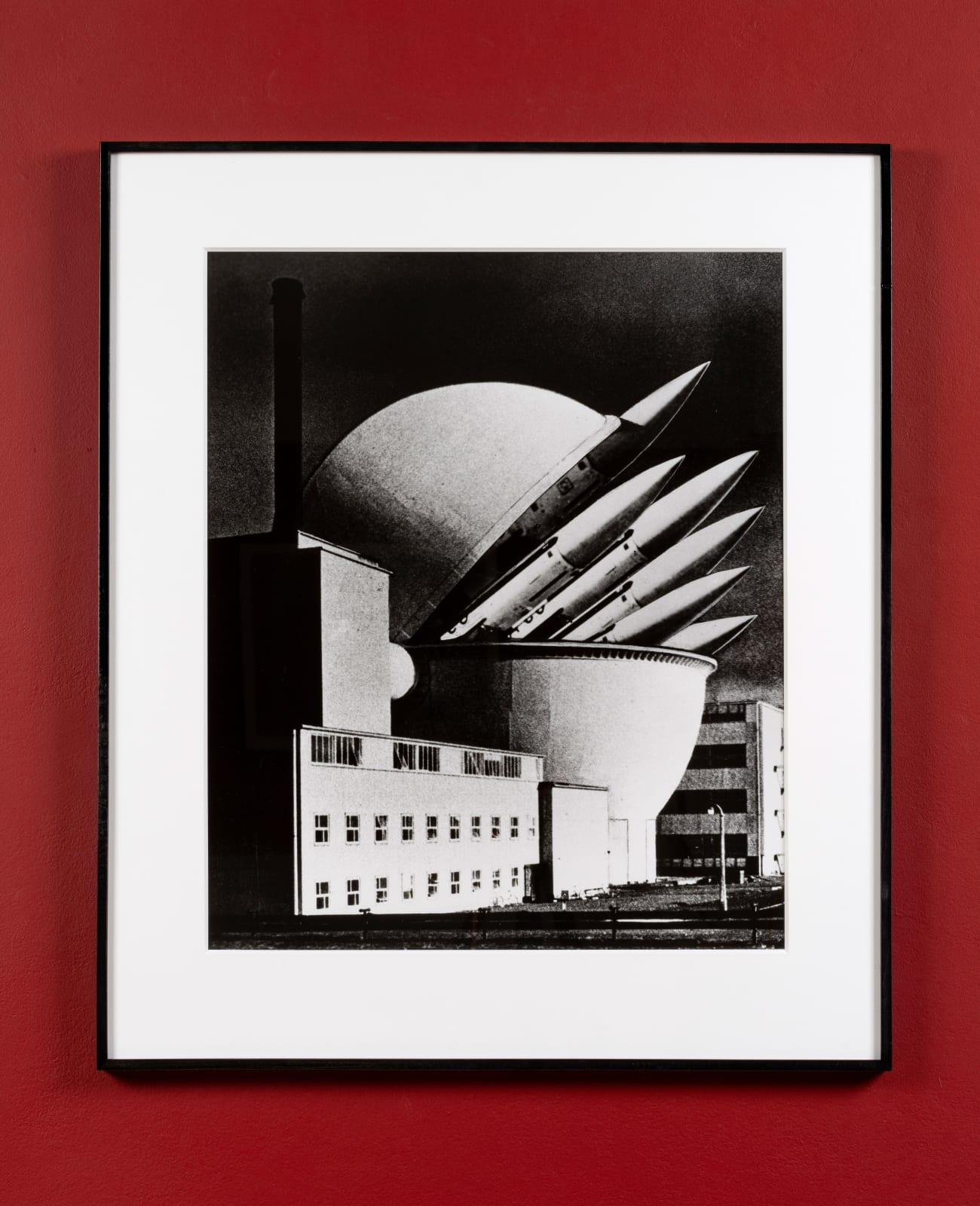 Peter KENNARD, Nuclear Power Weapons, 1981