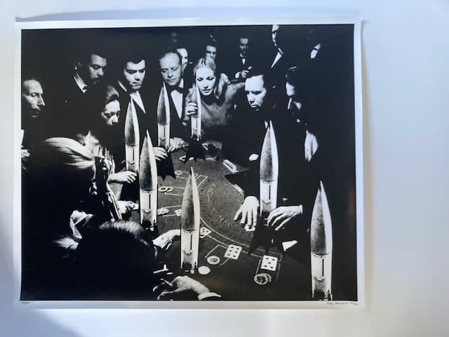 Peter KENNARD, The Gamble, 1986