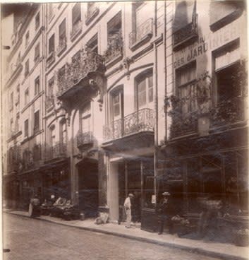 Eugene Atget, Rue de Petit Pont: V Quartier de la Sorbonne (3686), c.1898