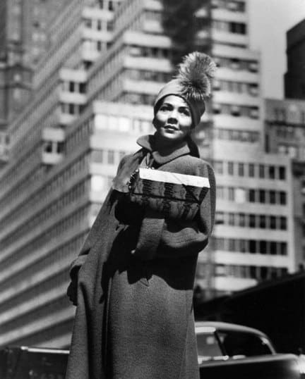 Gordon Parks, Sally Alvis Parks, New York, New York (17.003), GP00202, 1934