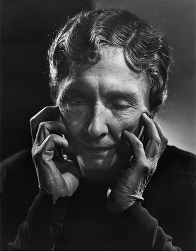 Yousuf Karsh, Helen Keller (hands at face), 1948