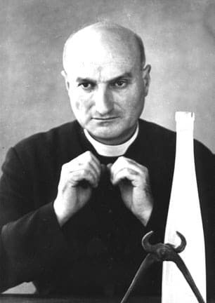 Mario Giacomelli, Don Michele, 1955