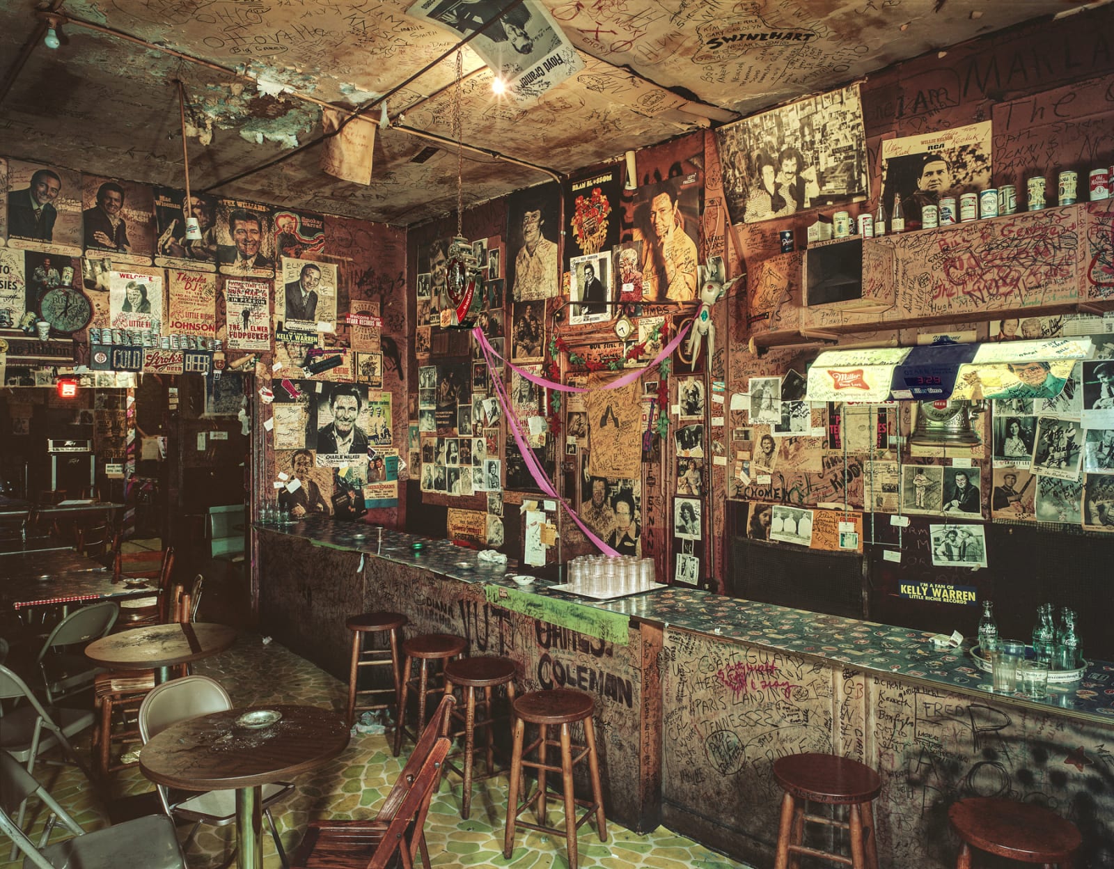 Jim Dow, Upstairs at Tootsie’s Orchid Lounge, Nashville, TN, 1977