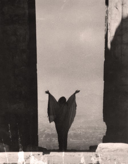 Edward Steichen, Isadora Duncan at the Parthenon Portal, 1921