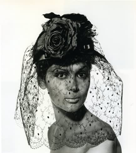 Irving Penn, Hat (Isabella Albonico), New York (IP.S.549.5), 1960