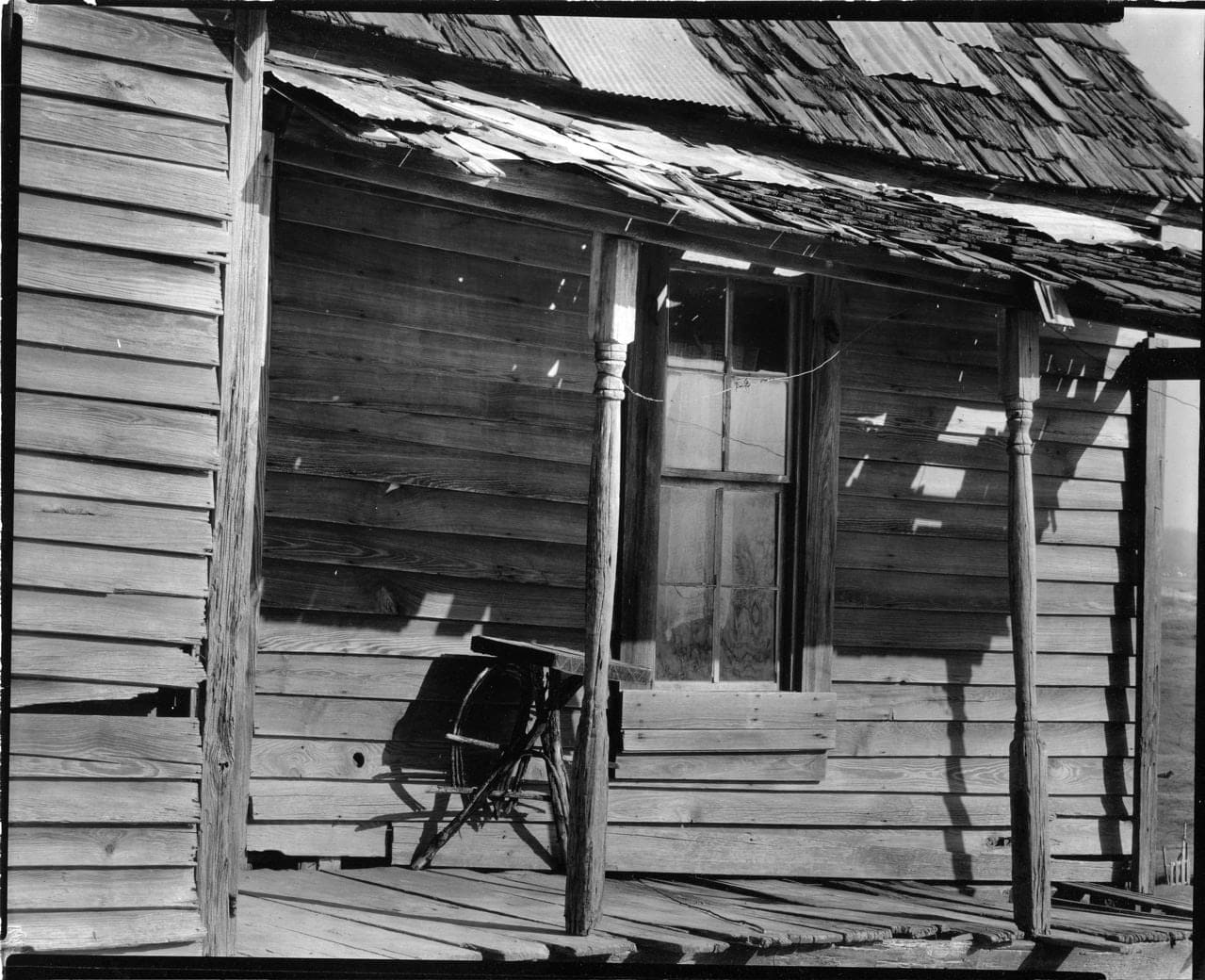 Walker Evans, Porch of a Negro's House, Outskirts of Tupelo, Mississippi, March, 1936