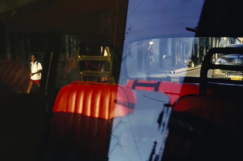 Alex Webb, Havana, Cuba (car/red/seats), 2000