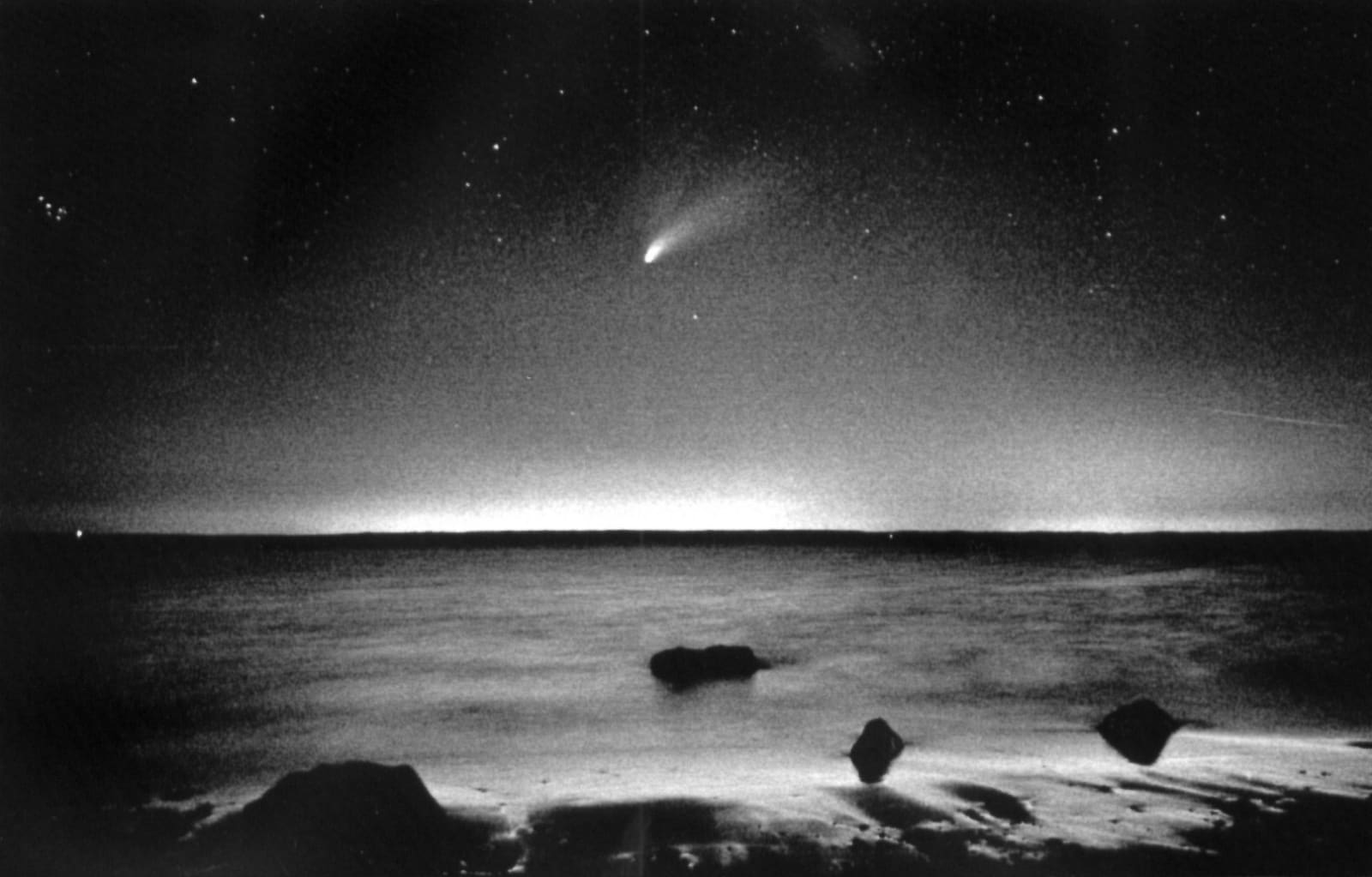 Stephen DiRado, Celestial Series, Comet Hale-Bopp, Lamberts Cove Beach, West Tisbury, MA, April 4, 1997, 9:10pm, EST.