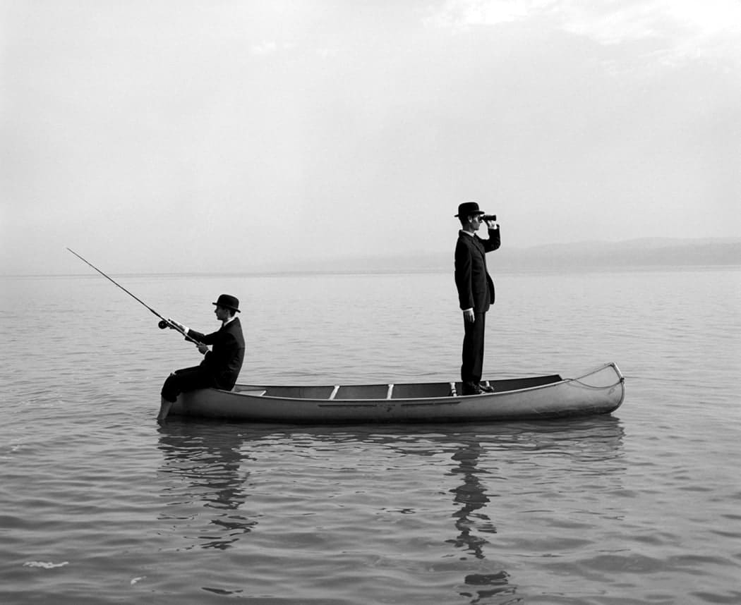 Rodney Smith, Twins in canoe, Snedens Landing, New York