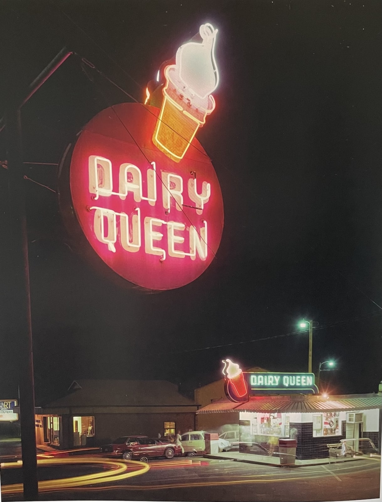 Jim Dow, Dairy Queen (vertical), US 52 and 601, SAlisbury, North Carolina, 1987