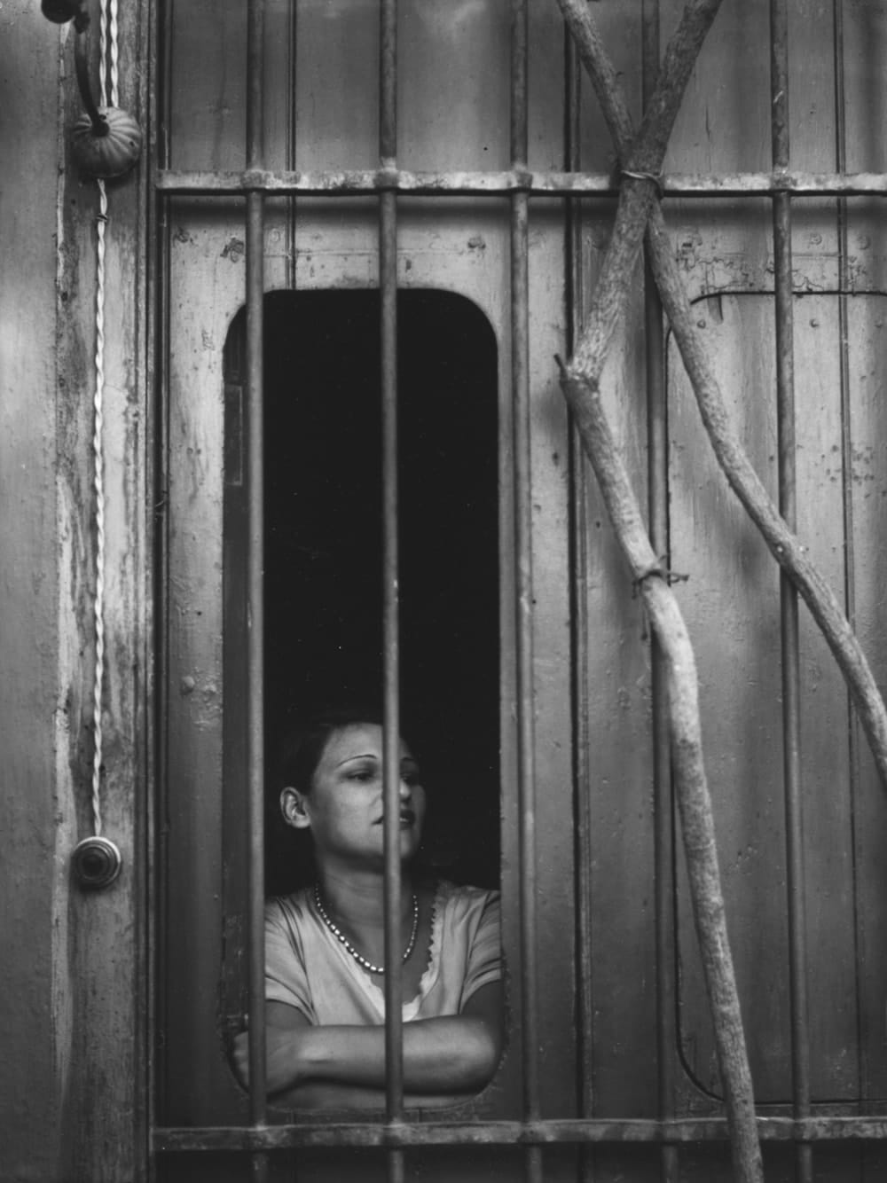 Walker Evans, Girl in Window, Havana, 1932