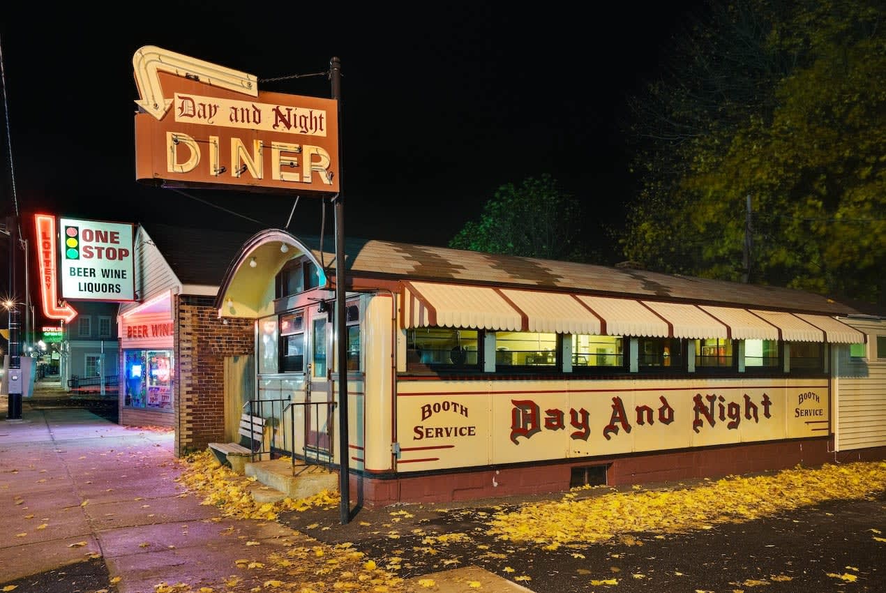John Woolf, Day and Night Diner, Palmer, MA, 2009