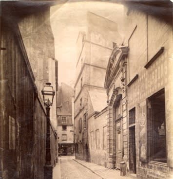Eugene Atget, Rue St. Julien le Pauvre: V Quartier de la Sorbonne (3597), c.1898