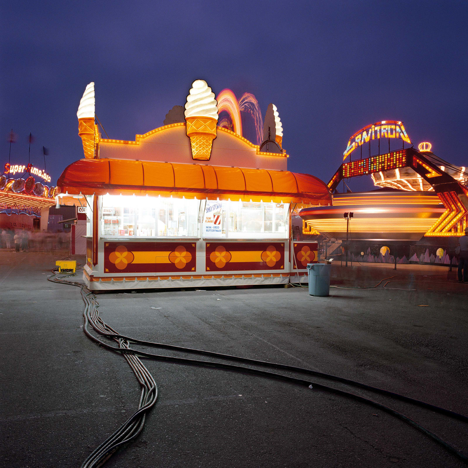 Jeff Brouws, Ice Cream Booth at Night, Ventura, California, 1989