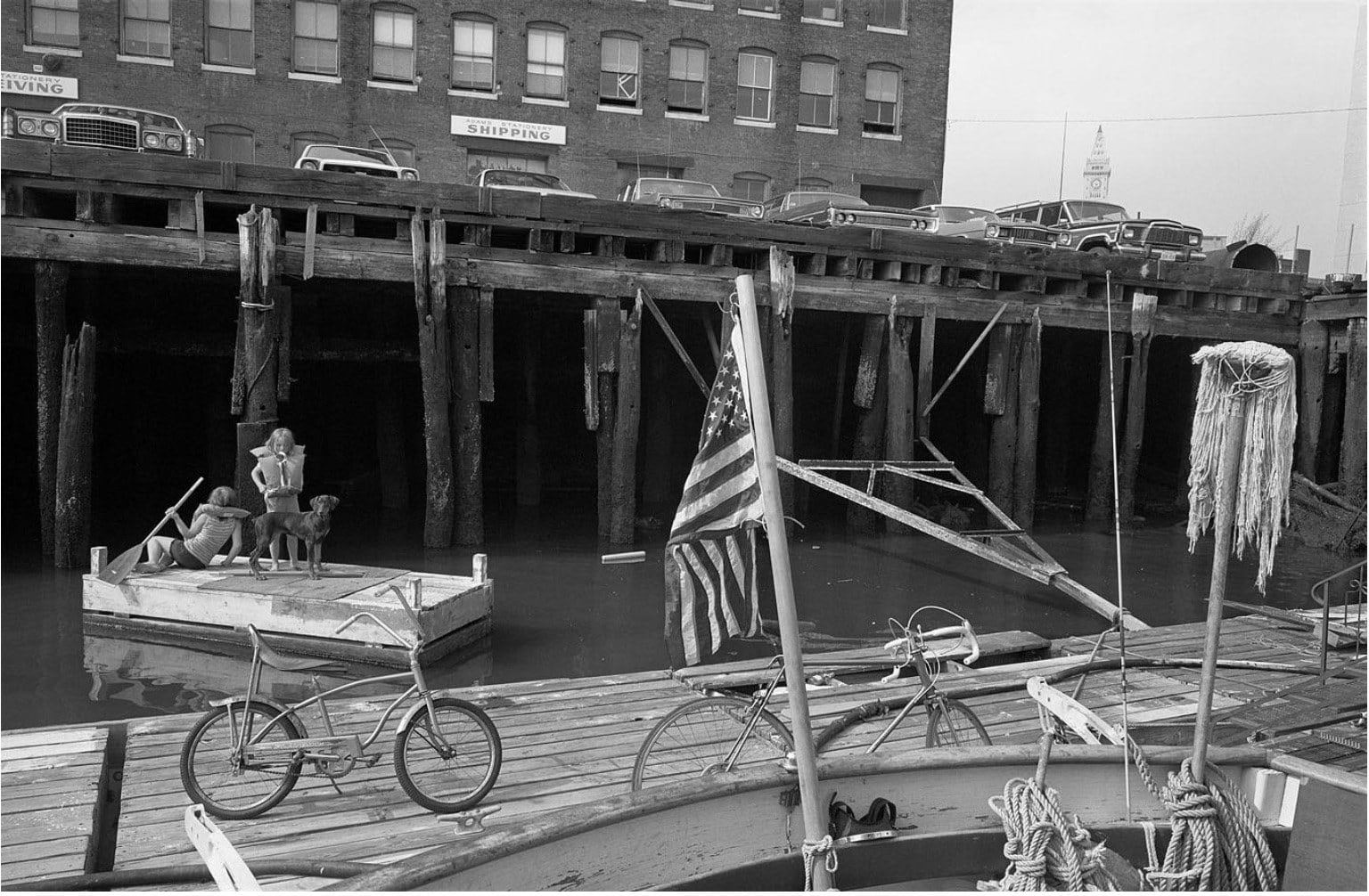 Sage Sohier, Houseboat Family, Fort Point Chanel, Boston, MA, 1980 (in Passing Time), 1980