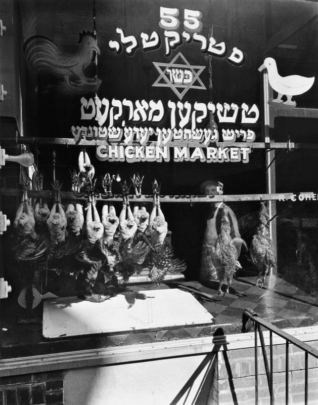 Berenice Abbott, Chicken Market, 55 Hester Street, Manhattan, February 11, 1937