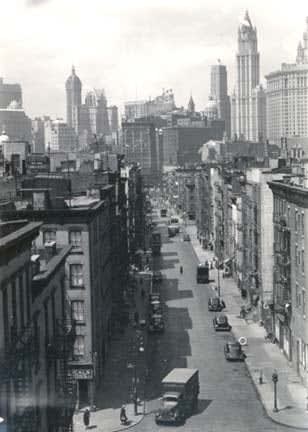 Todd Webb, Lower Manhattan from Brooklyn Bridge - New York 57NY46-71, 1946