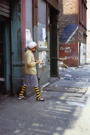 Helen Levitt, Untitled, New York (knee socks), 1977