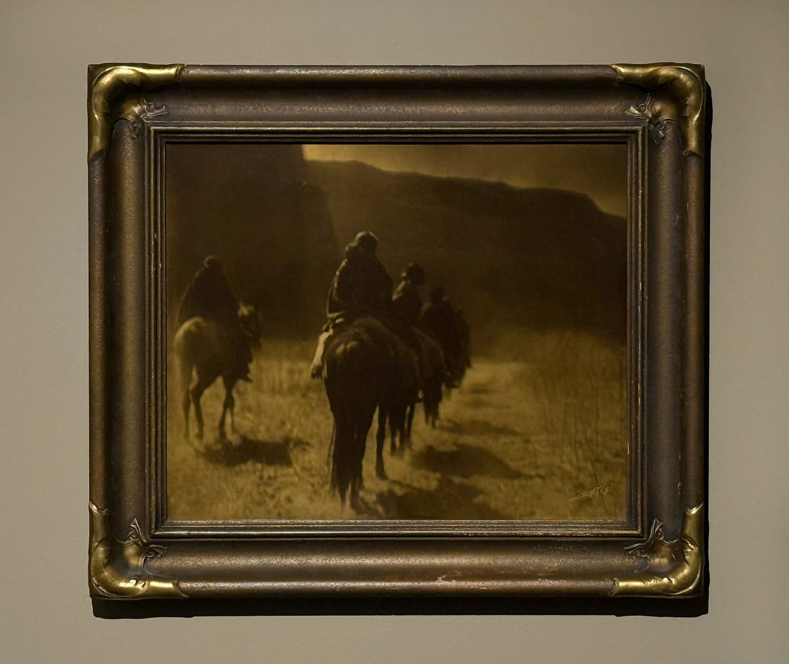 Edward S. Curtis, The Vanishing Race-Navaho, 1904