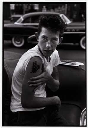 Bruce Davidson, Lefty Showing New Tattoo, 1959
