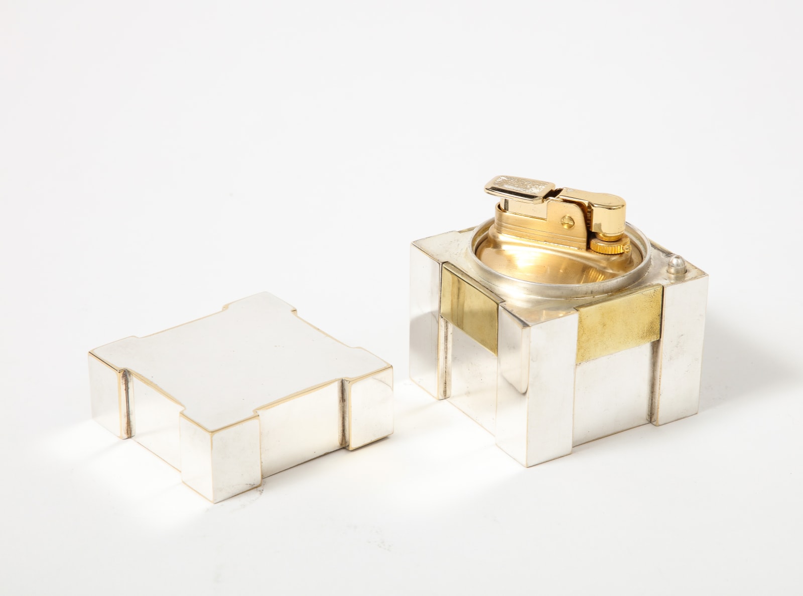 Hermes, Logo Lighter