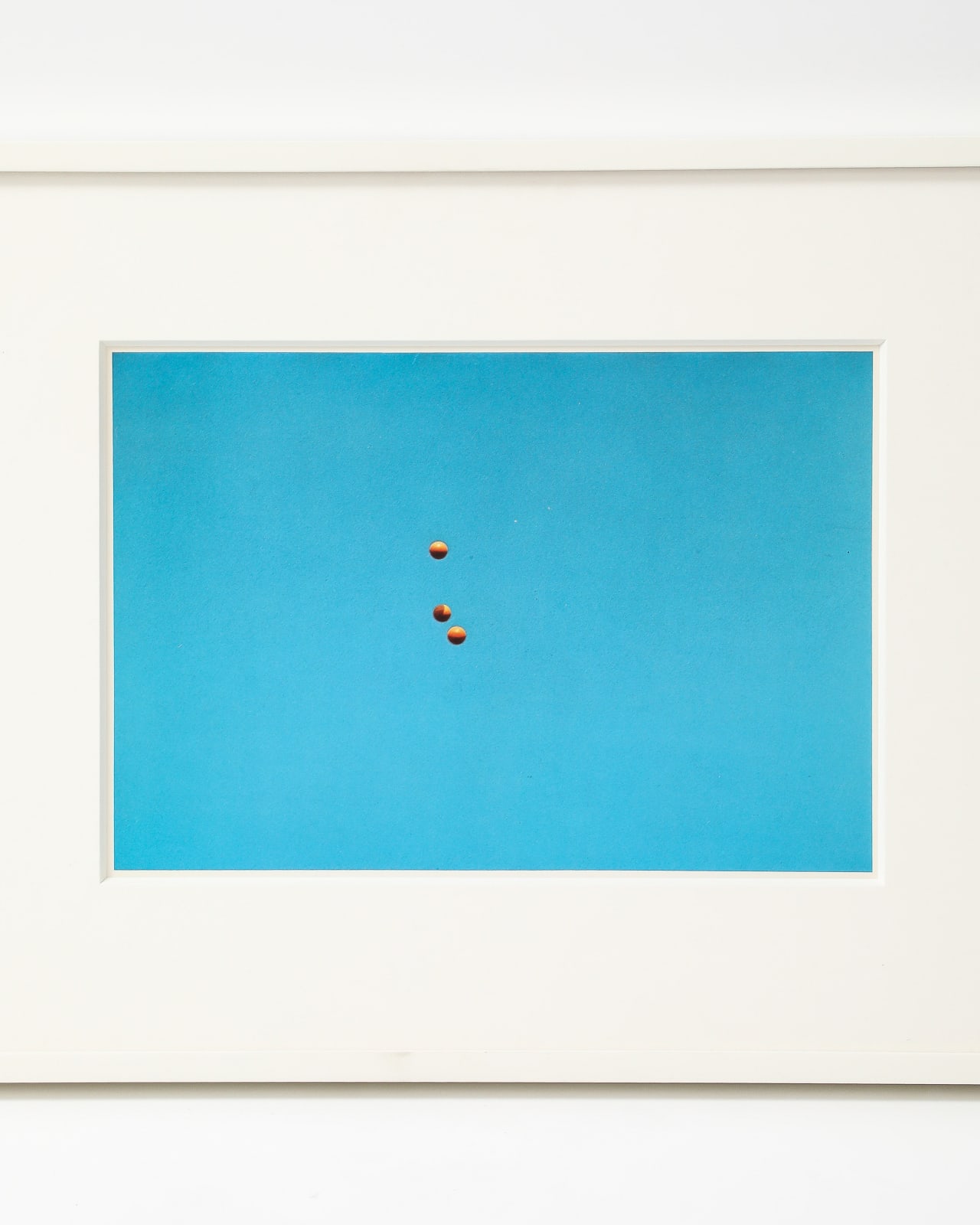 John Baldessari, Throwing Three Balls in the Air to Get a Straight Line Best of 36 Attempts