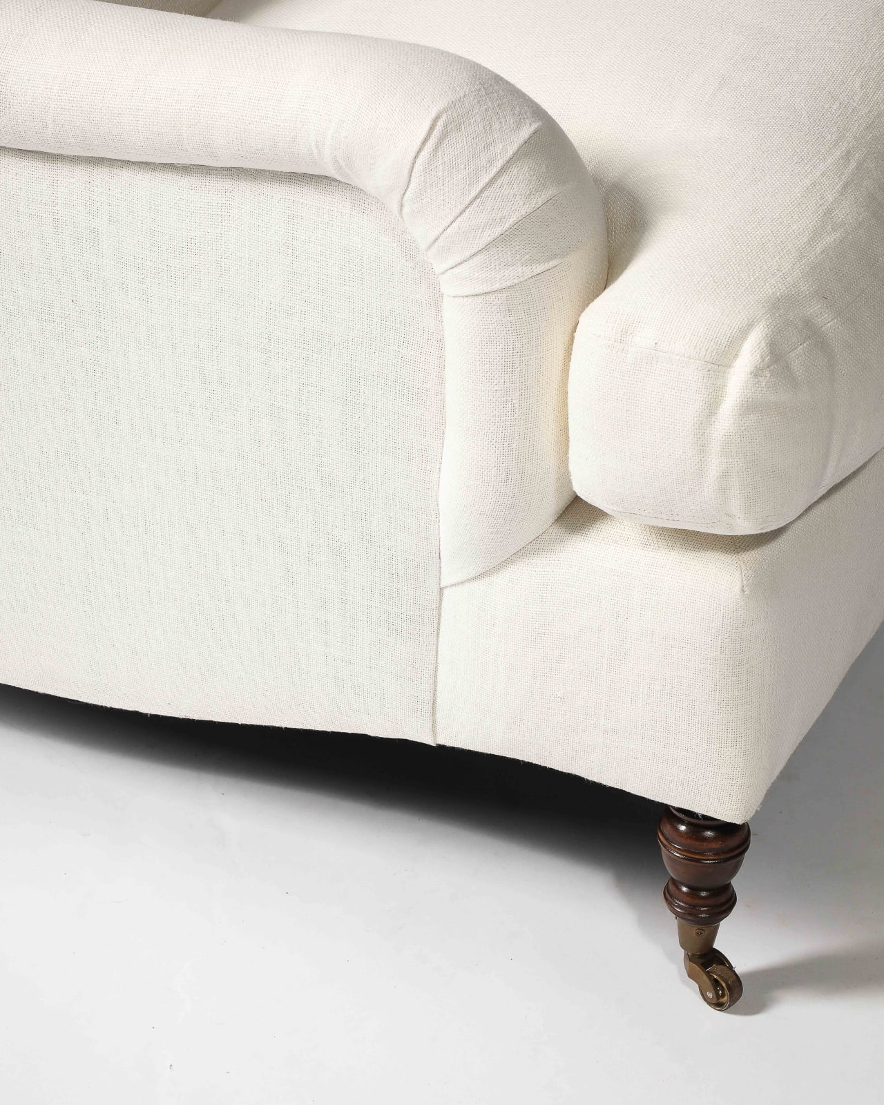 Jonas, Scroll Arm Lounge Chair