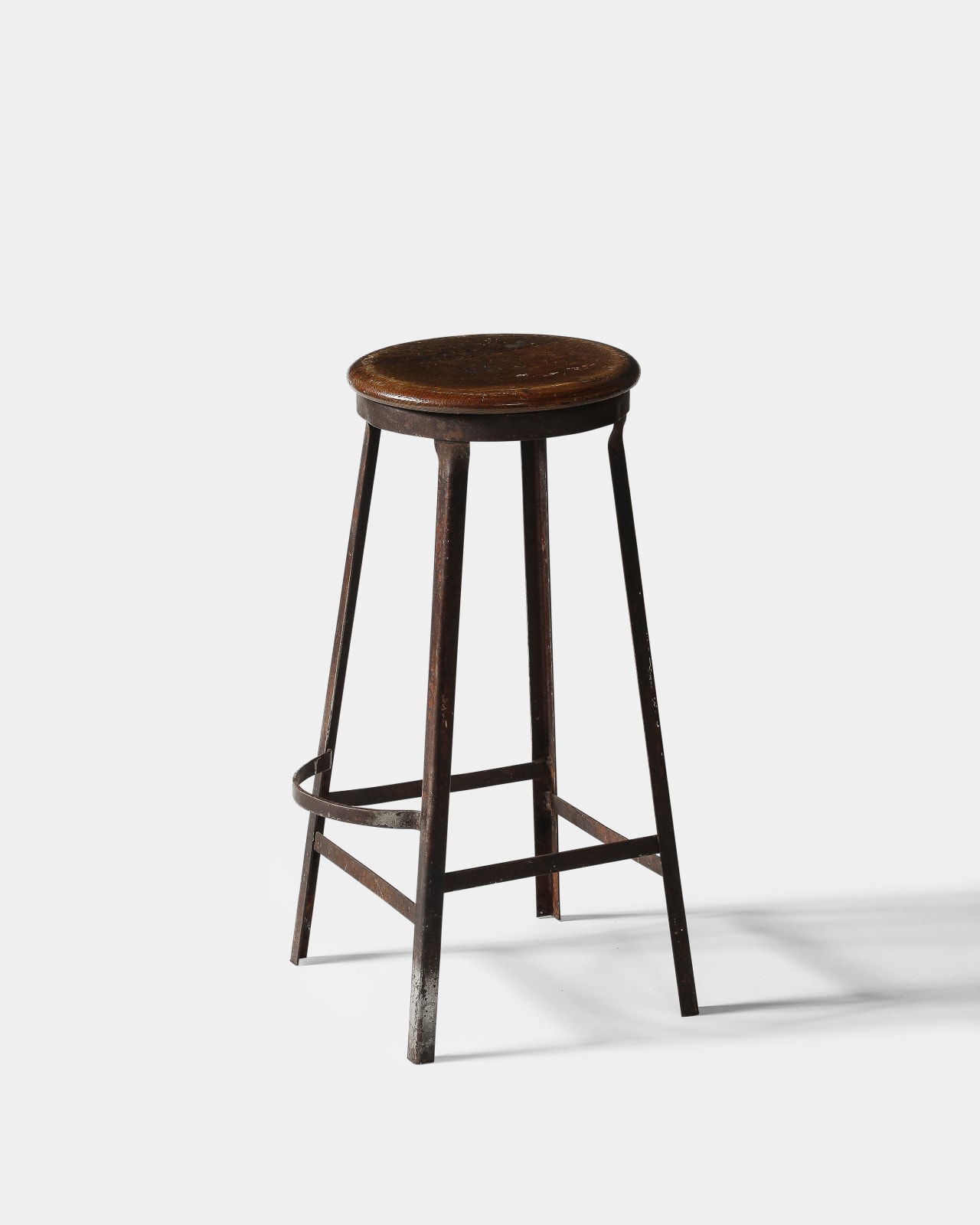 Pollard Brothers, Stool