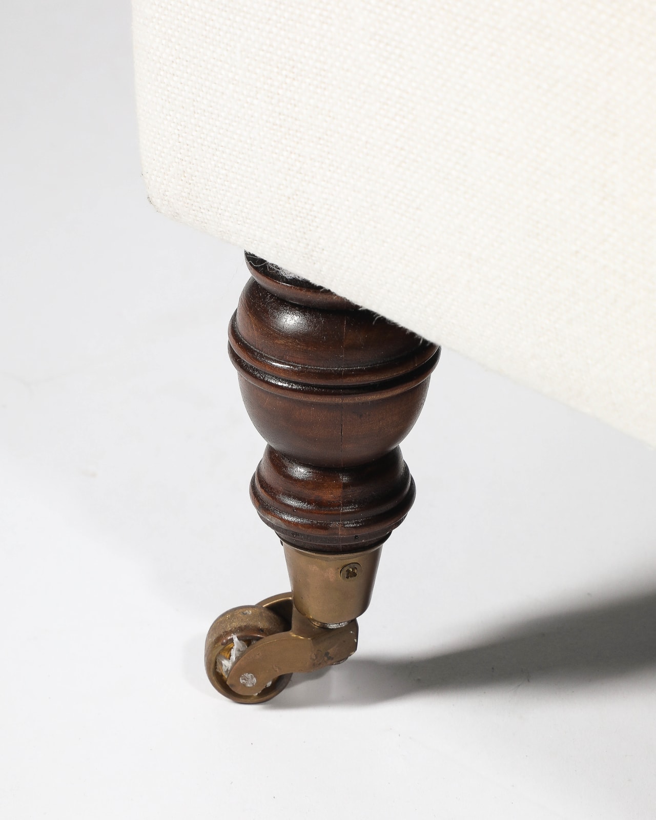 Jonas, Scroll Arm Lounge Chair