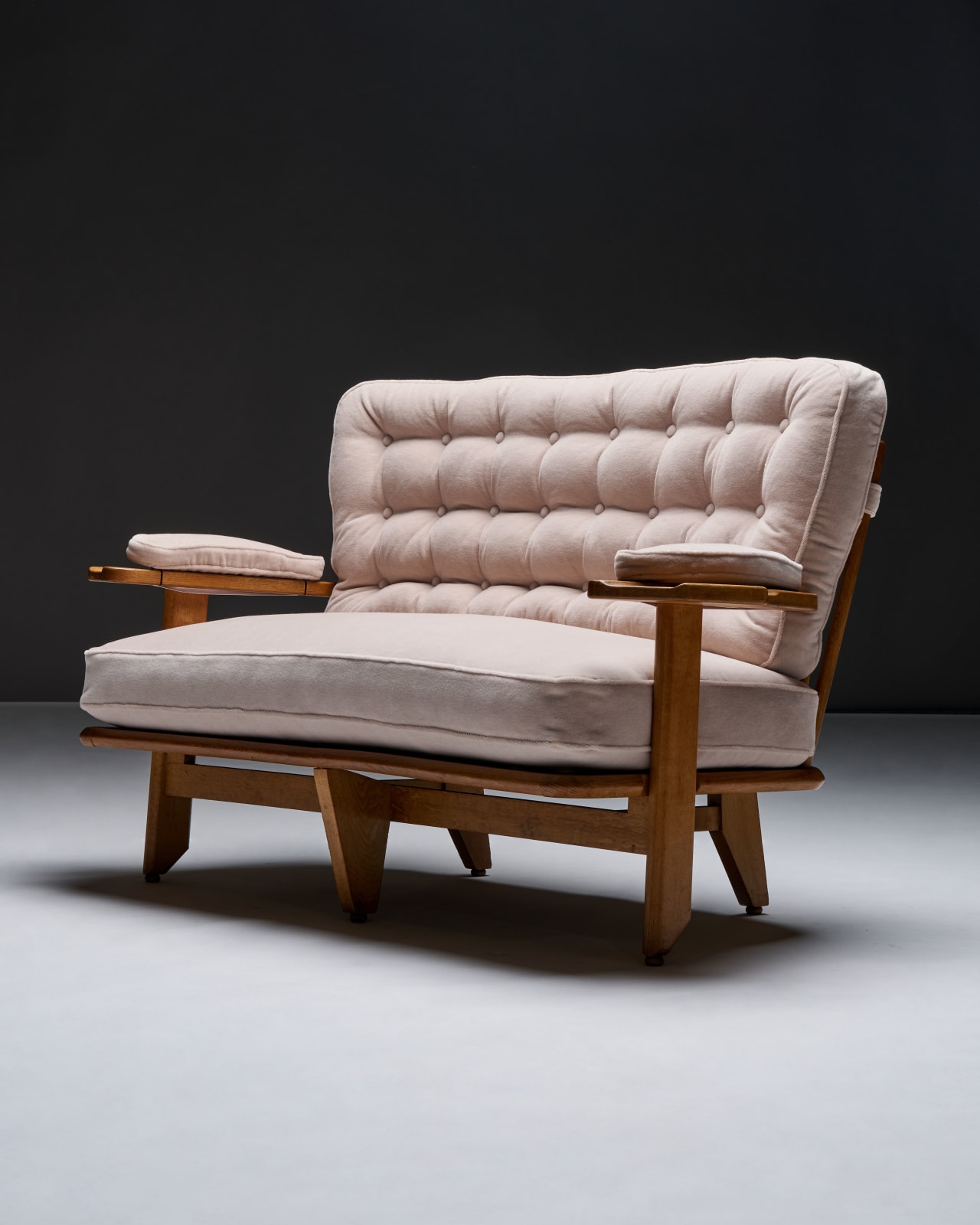 Guillerme et Chambron, Tufted Settee
