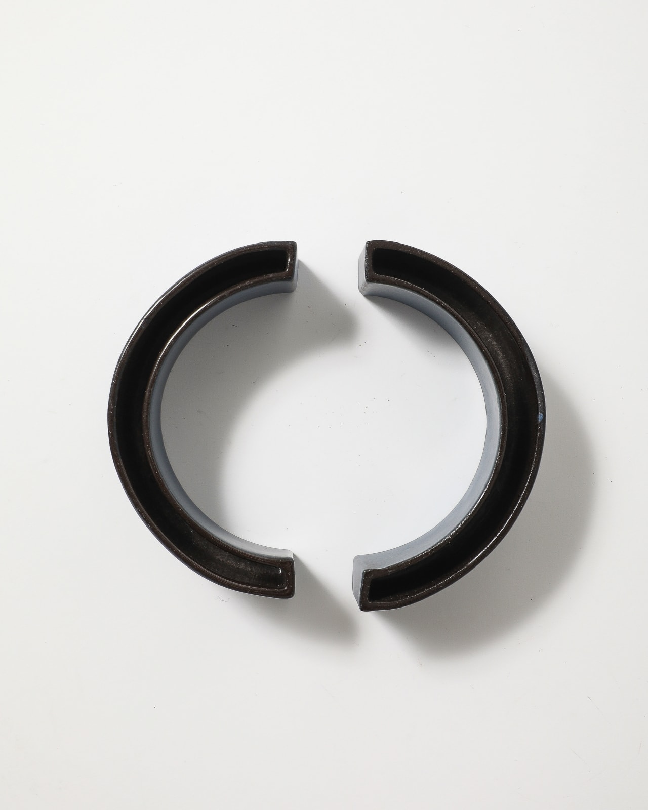 Cor Unum, Set of Crescent Vases