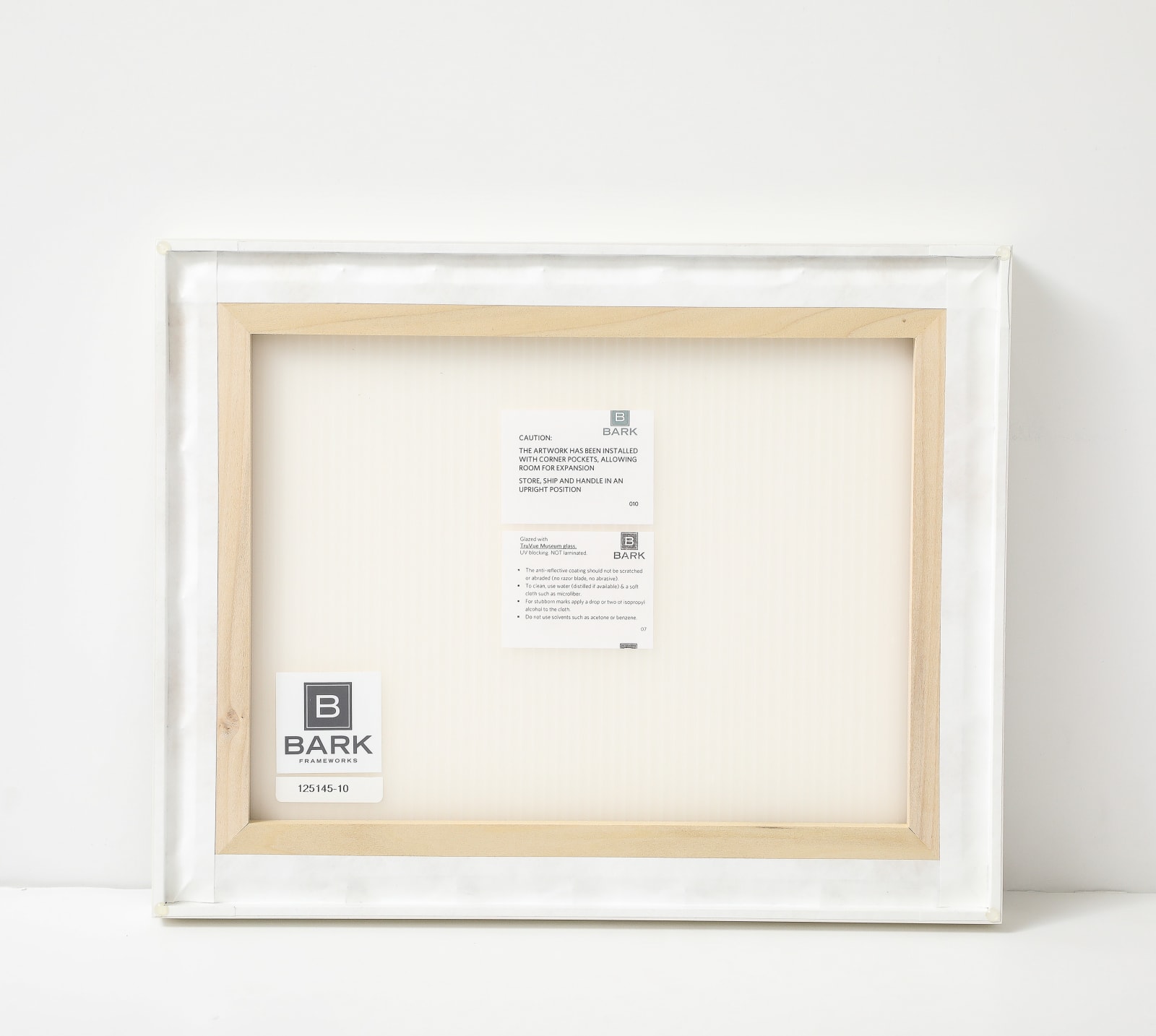 John Baldessari, Throwing Three Balls in the Air to Get a Straight Line Best of 36 Attempts