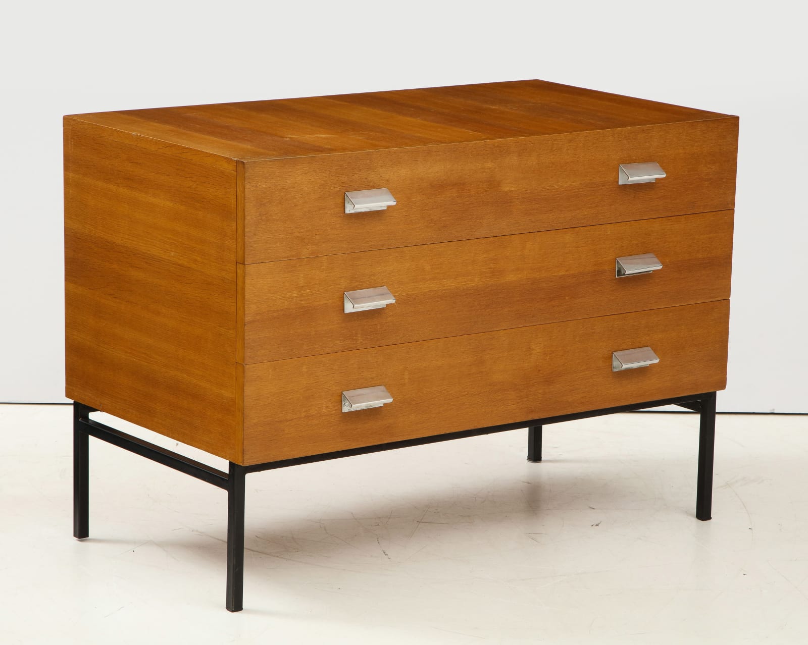 Andre Monpoix, Rare Mondel 812 Chest of Drawers