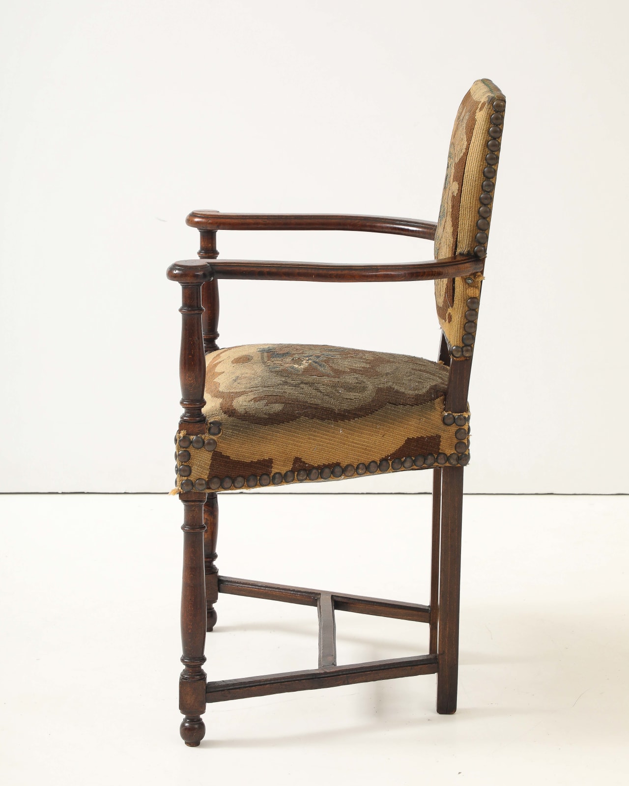 Antique Caquetoire Chair