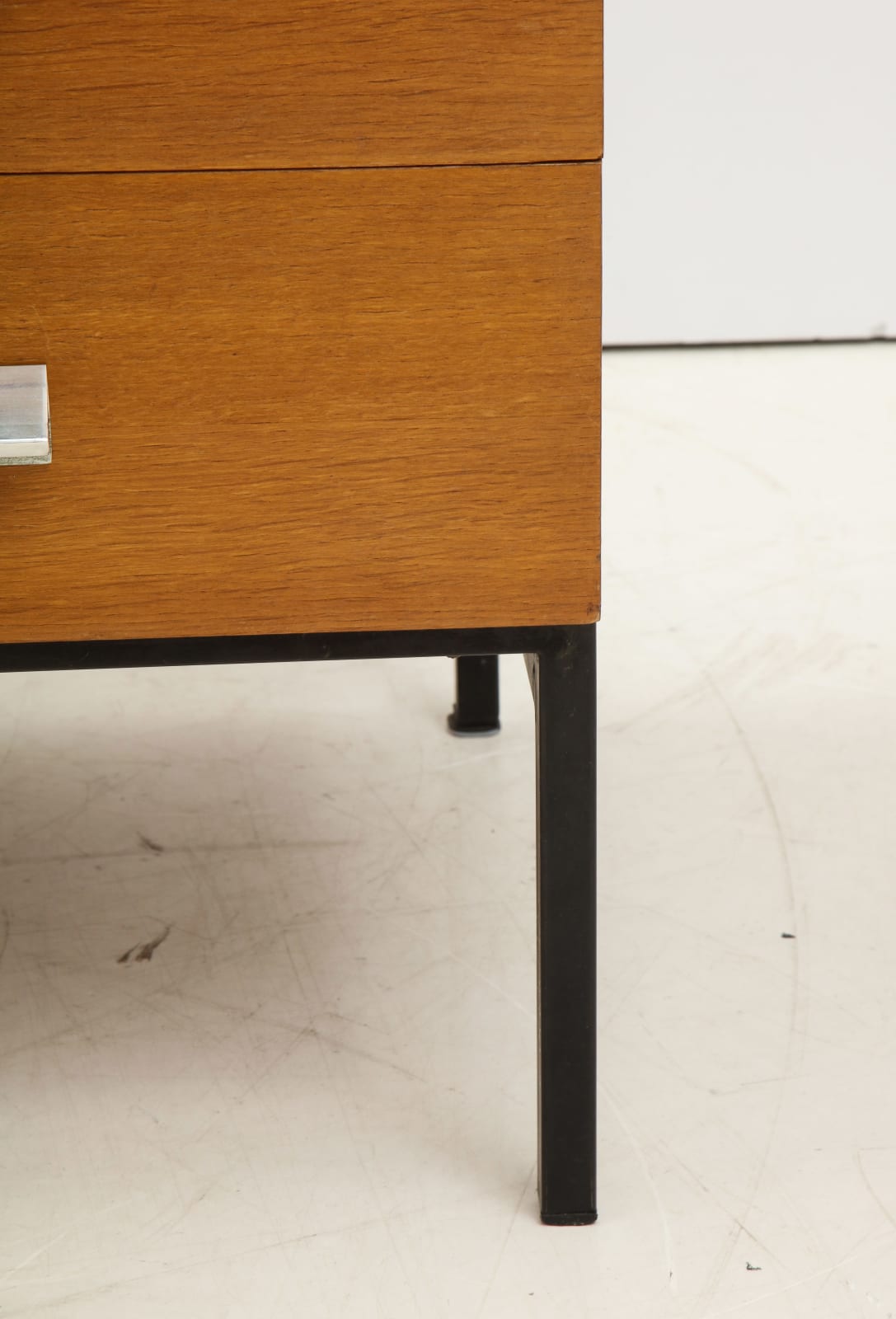 Andre Monpoix, Rare Mondel 812 Chest of Drawers