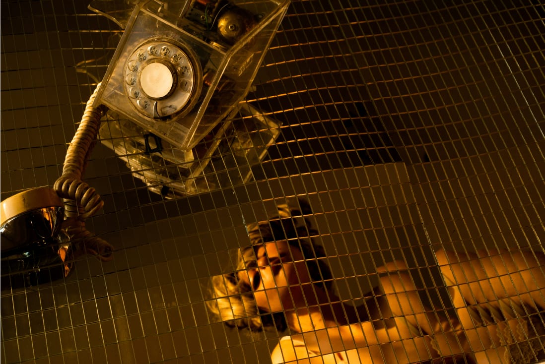 Tania Franco Klein, Grid Mirror (self-portrait), 2019