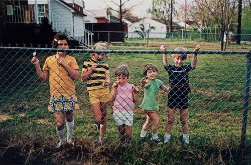 William Eggleston, Untitled [Children at fence], 1970-1973