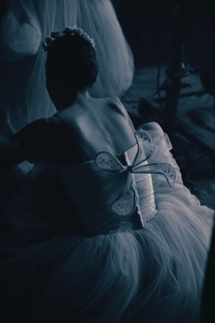 Diana Markosian, Dancers in Blue, II, 2024