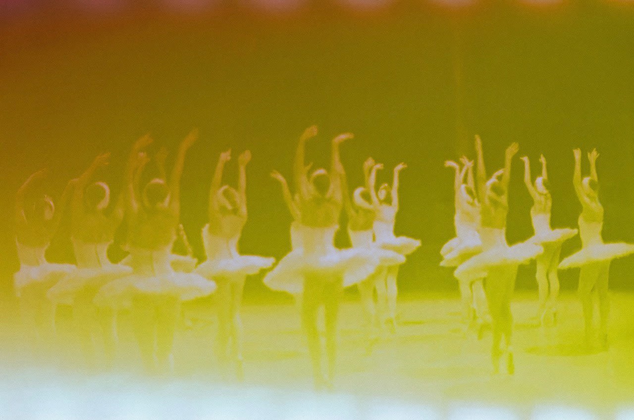 Diana Markosian, Swaying Dancers, 2025