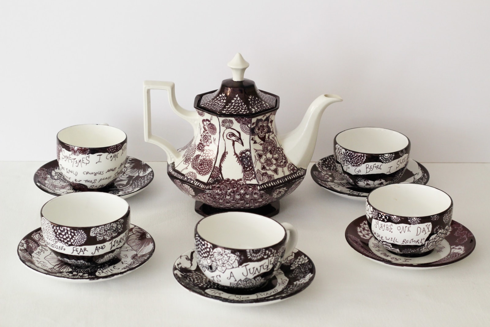 Molly Lambourn, Welcome to my World - Tea Pot I, 2021