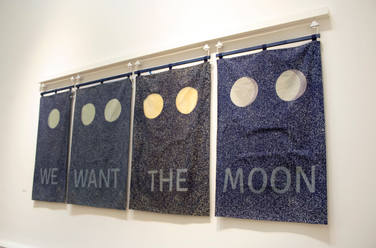 Helen de Main, We Want the Moon