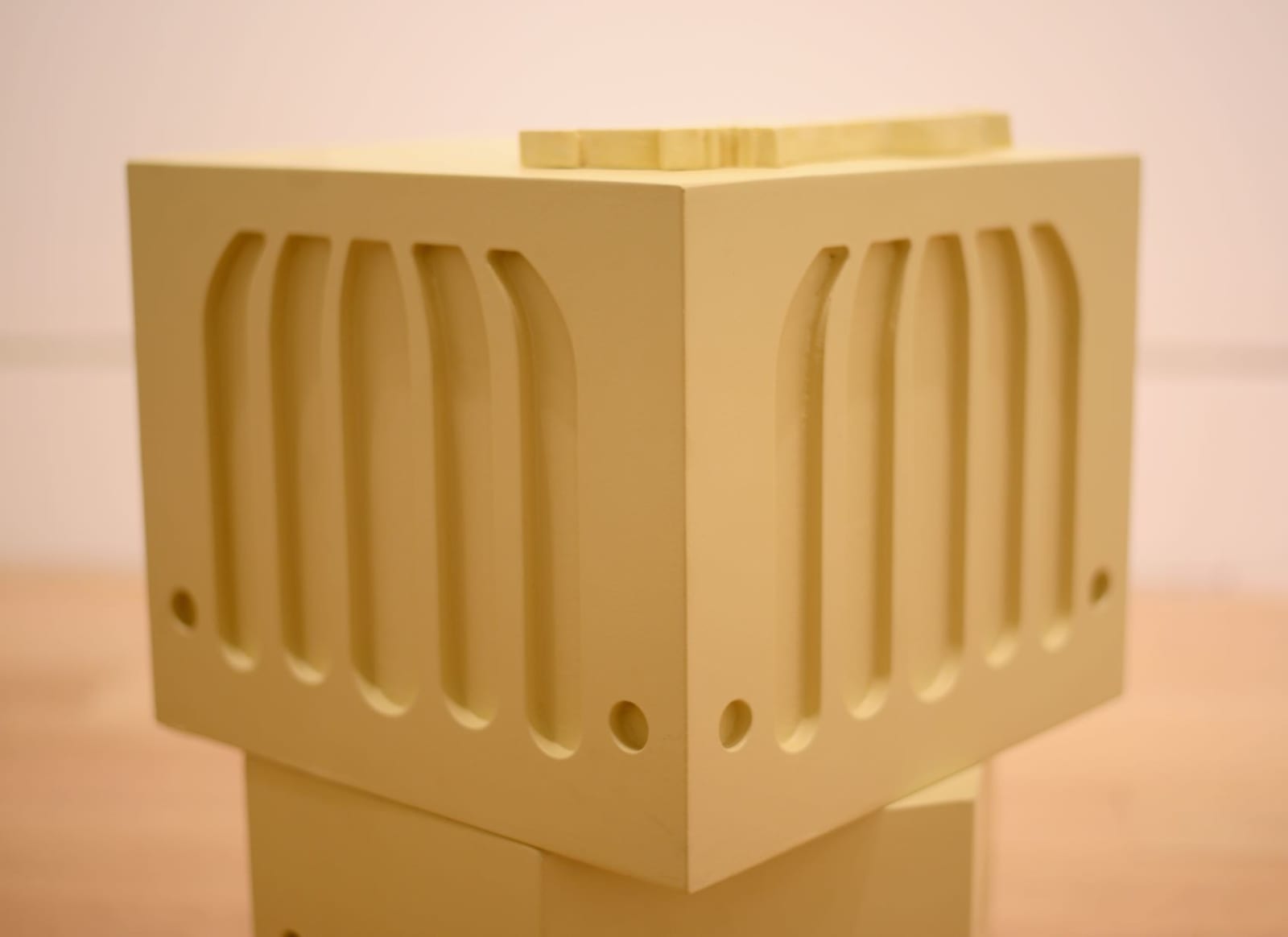 Mina Heydari-Waite, In sleep it made itself present to them: 3. Small Cube, 2021